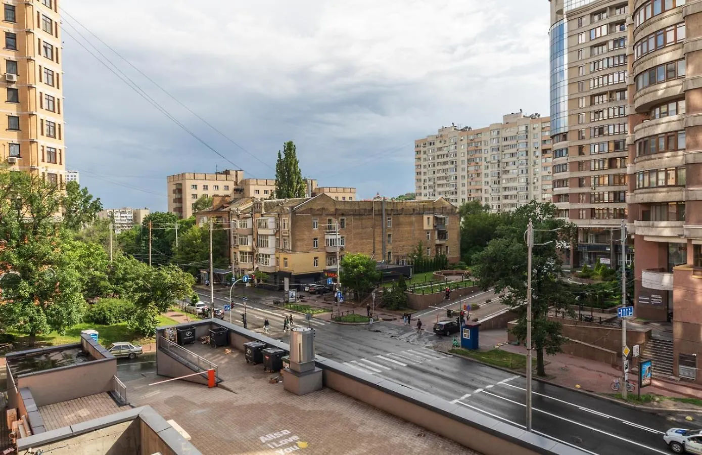 Big Vip Design Apartment In New Complex Kyiv